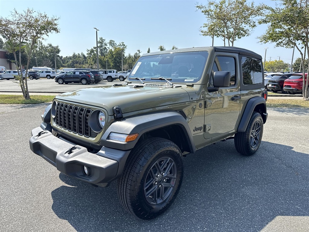 2025 Jeep Wrangler Sport S photo 7