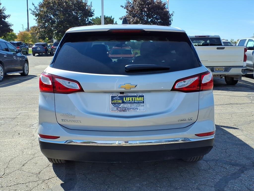 2021 Chevrolet Equinox LT photo 5