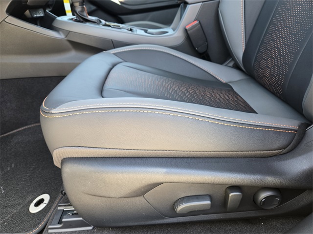 2025 Subaru Crosstrek Limited photo 18