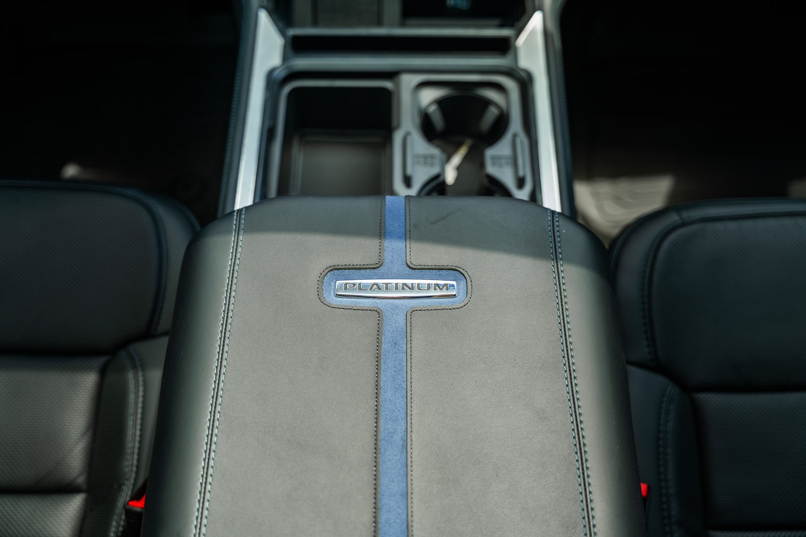 2025 Ford F-350 Platinum photo 21