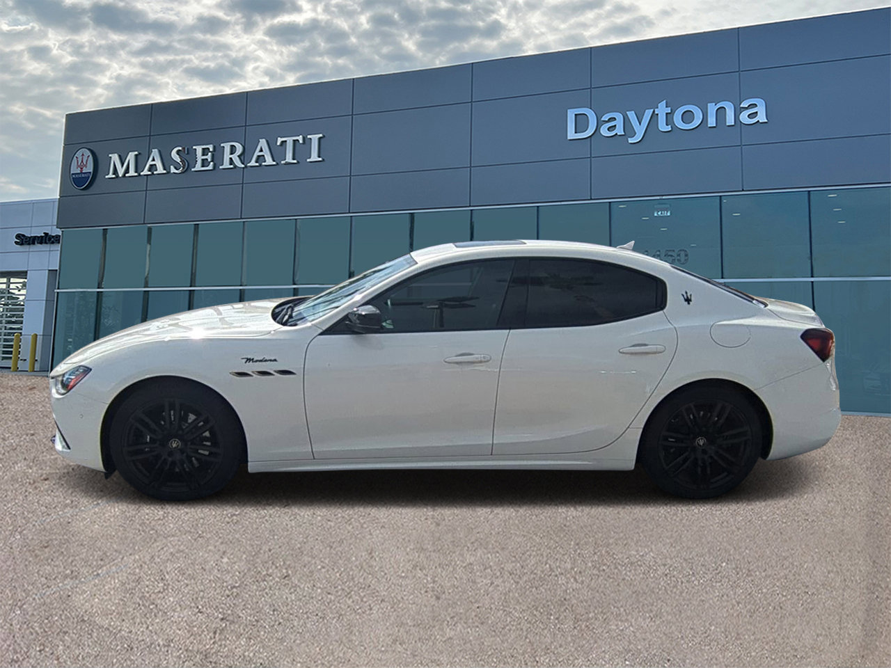 2024 Maserati Ghibli Modena Q4 photo 6
