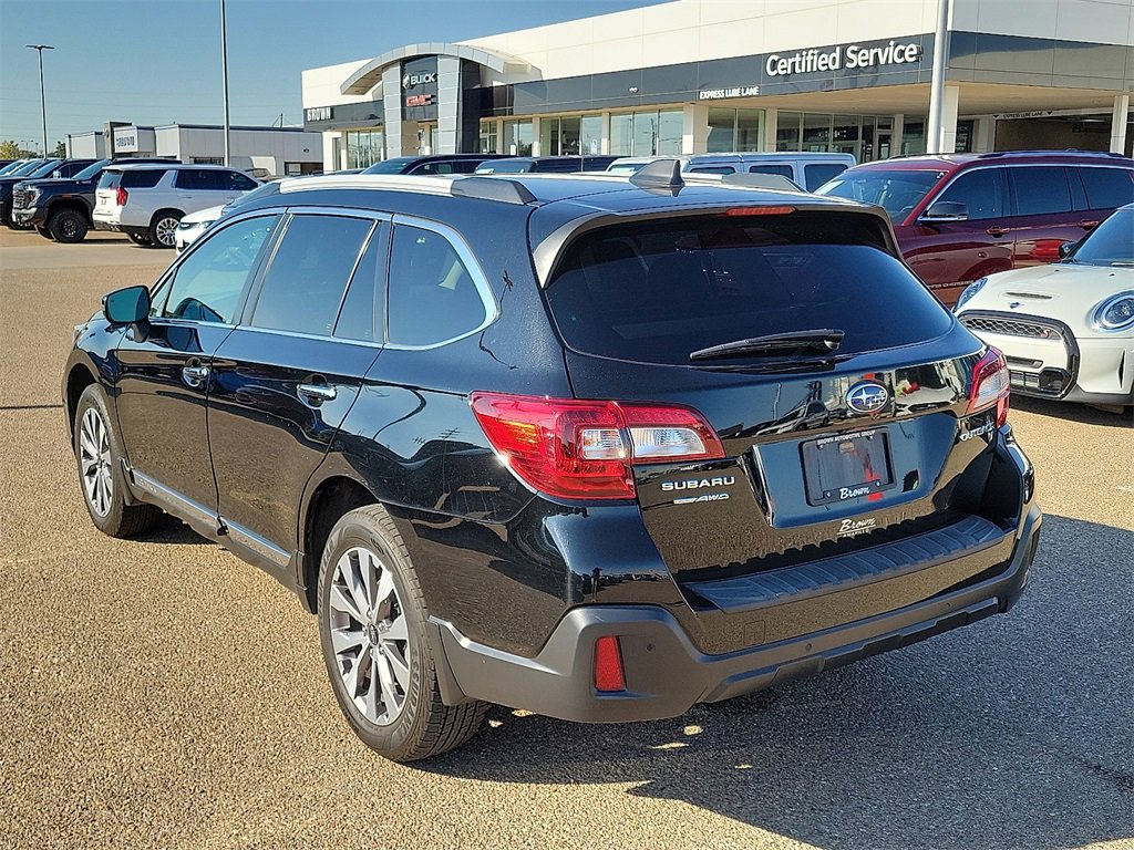 2018 Subaru Outback Touring photo 7