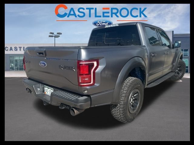 2017 Ford F-150 Raptor photo 4