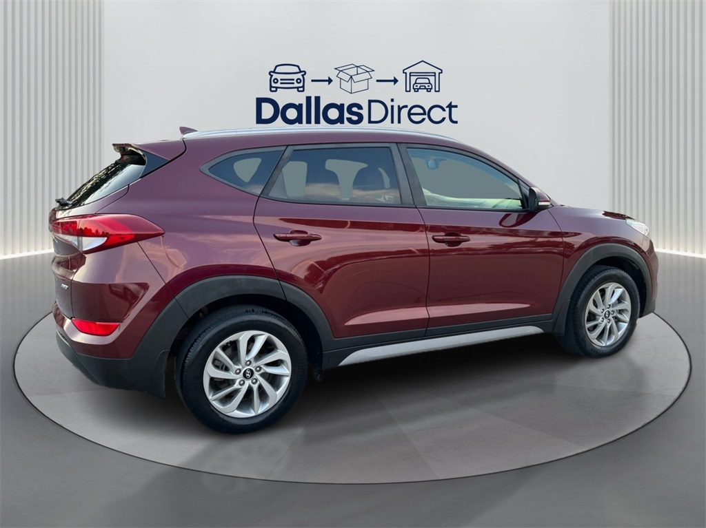 2017 Hyundai Tucson SE Plus photo 2