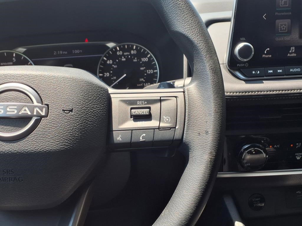 2025 Nissan Rogue S AWD photo 14