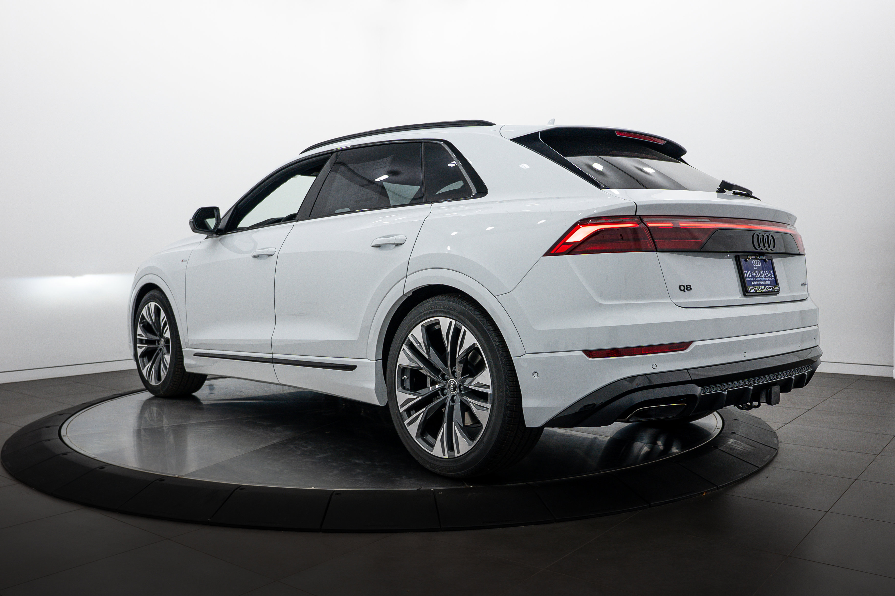 2026 Audi Q8 line Premium Plus photo 2