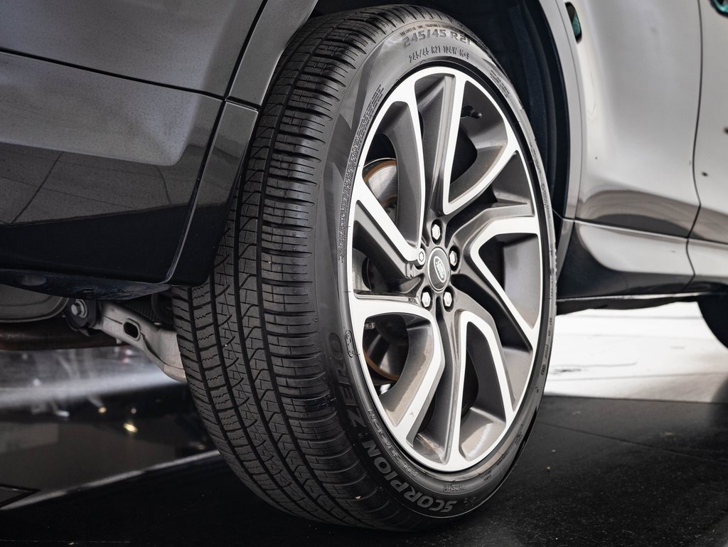2023 Land Rover Discovery Sport SE R-Dynamic photo 33
