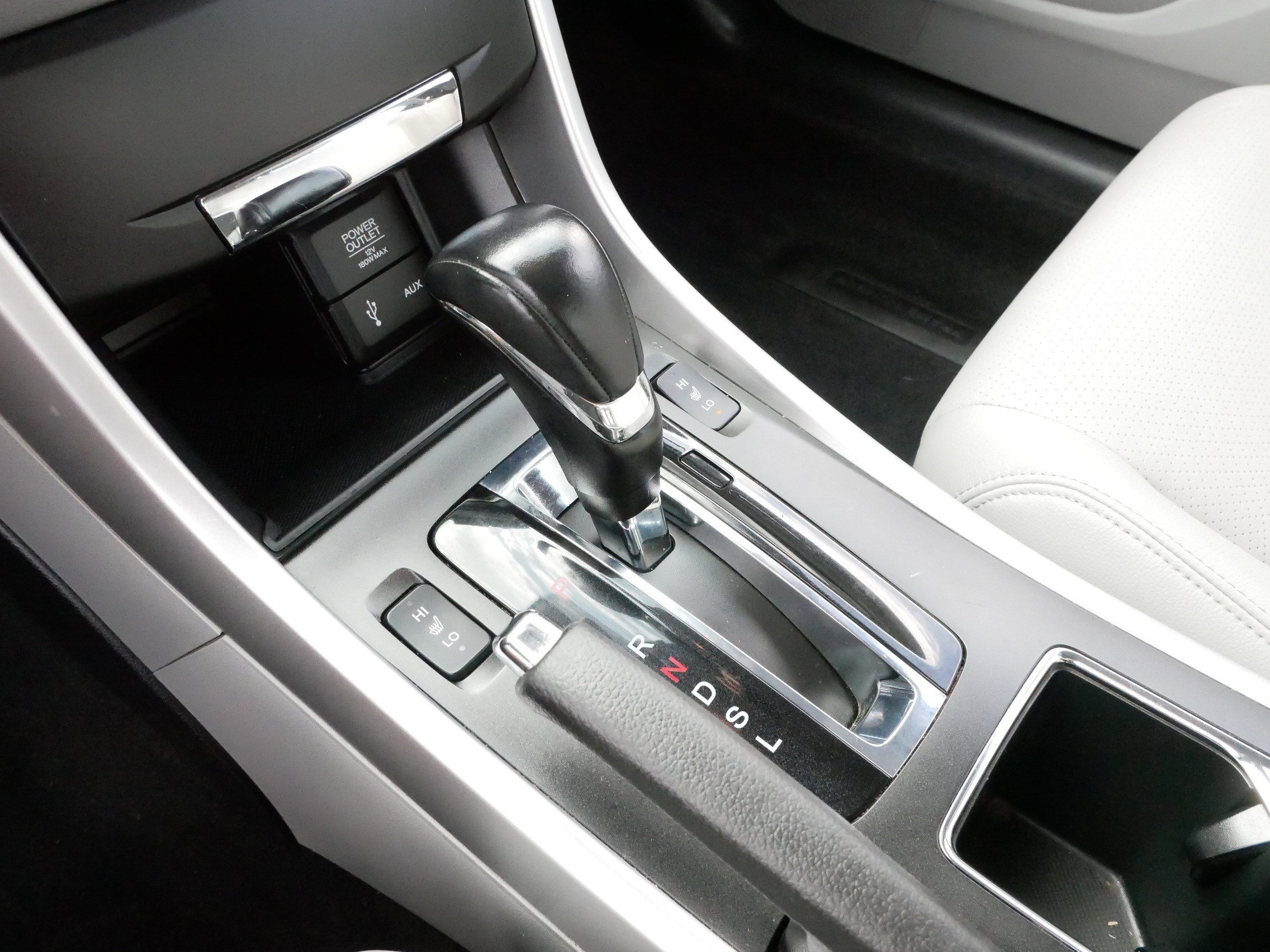2014 Honda Accord EX-L photo 23