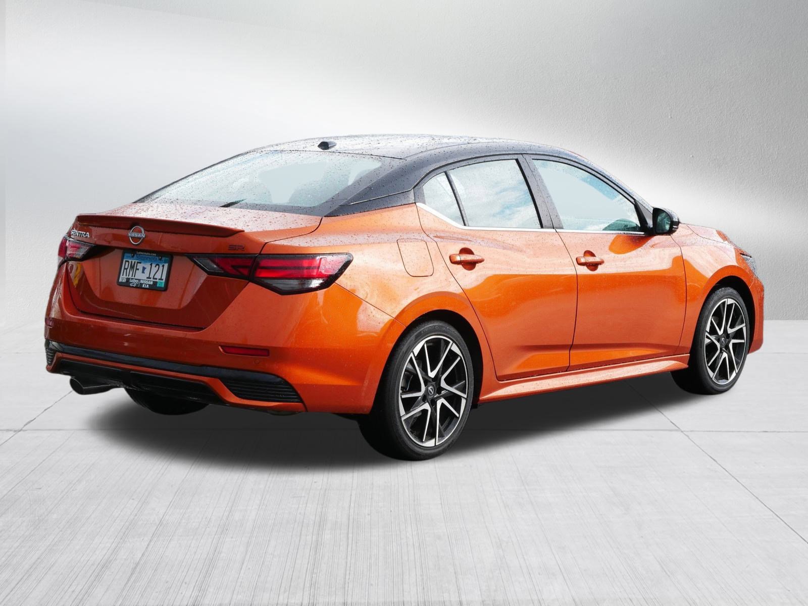 2024 Nissan Sentra SR photo 7