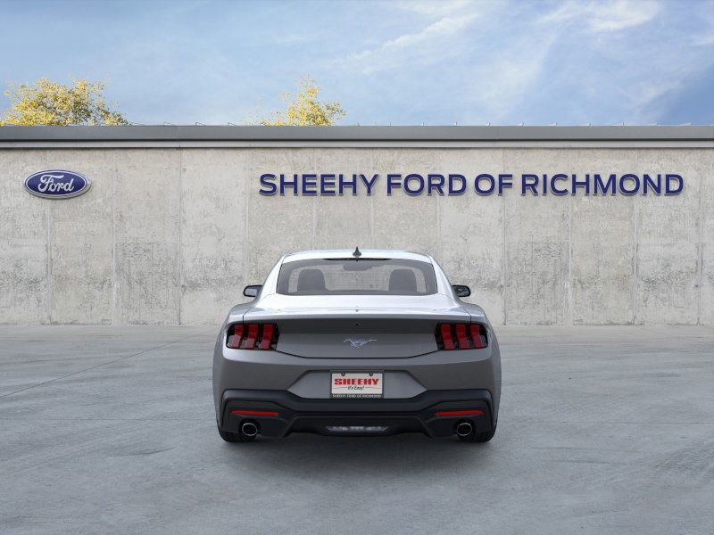 2025 Ford Mustang EcoBoost photo 4