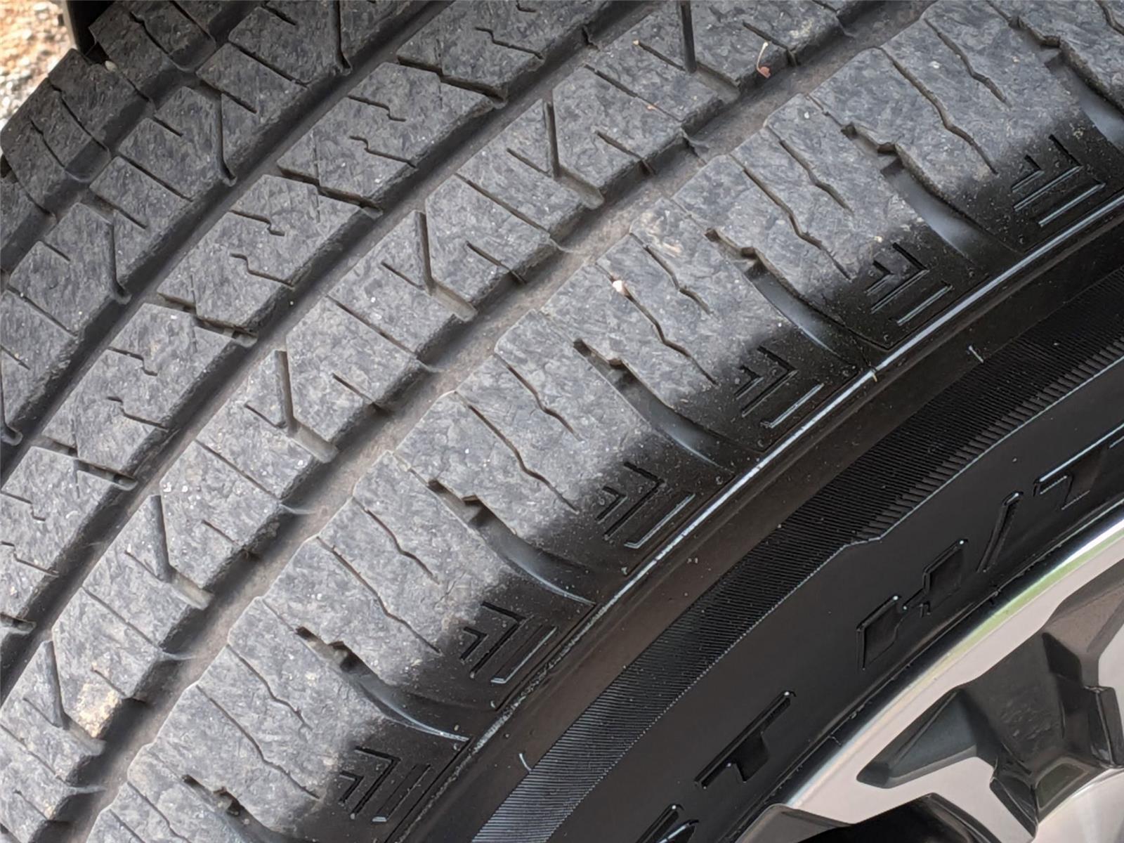 2024 Gmc Sierra 1500 SLT photo 4