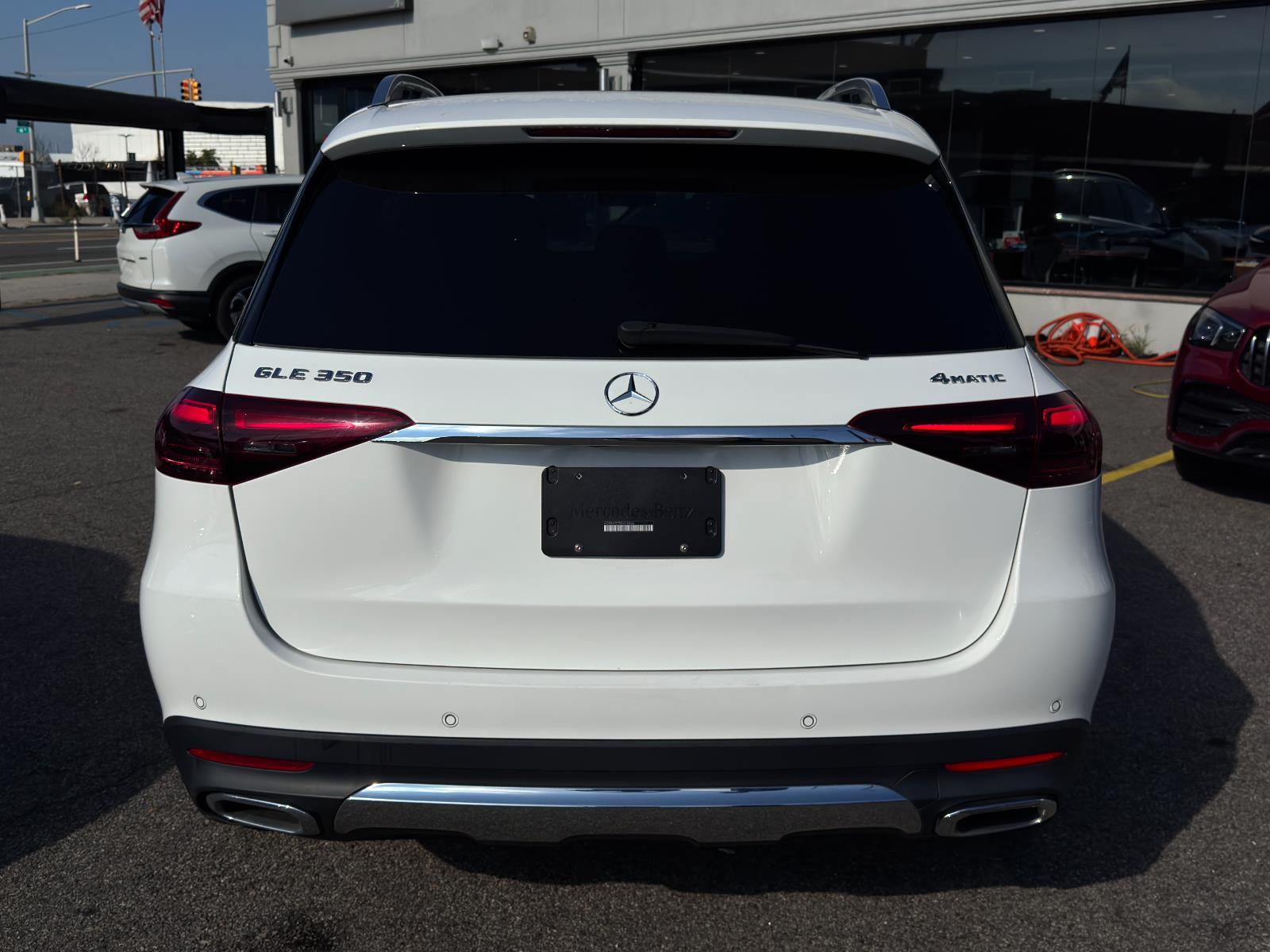 2024 Mercedes Benz GLE 350 4MATIC photo 5