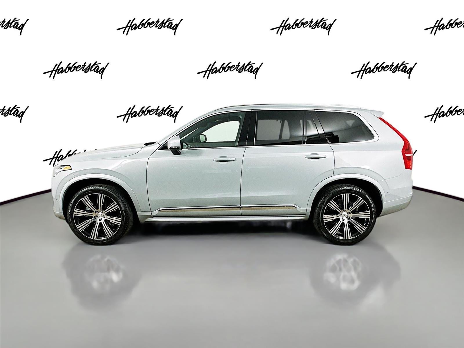 2025 Volvo XC90 photo 8