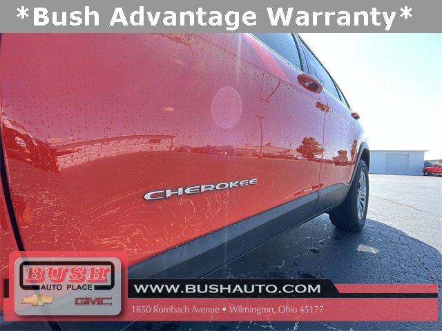 2021 Jeep Cherokee Latitude Lux photo 28
