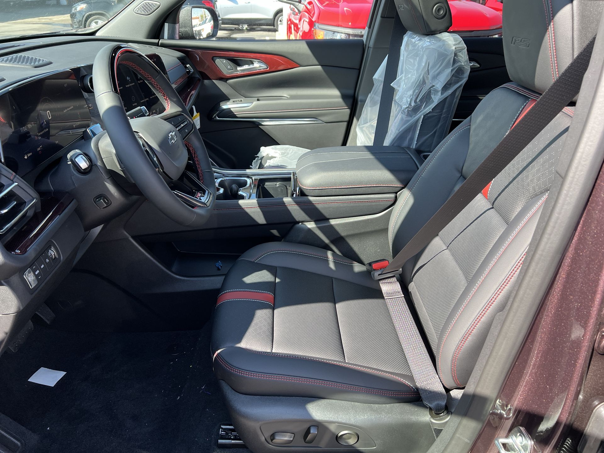 2026 Chevrolet Traverse RS photo 7