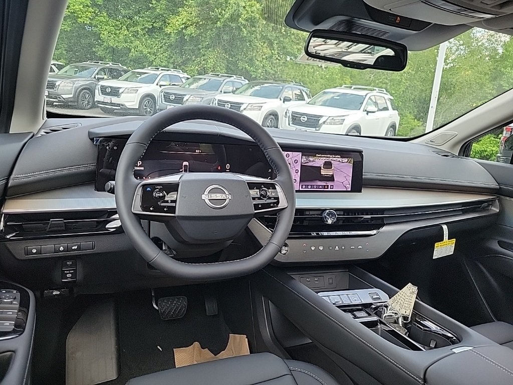 2025 Nissan Murano SL photo 12