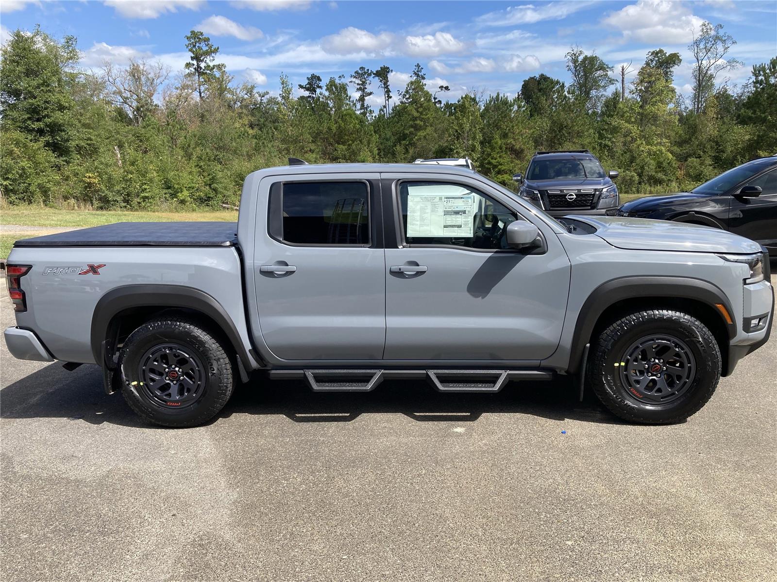 2026 Nissan Frontier PRO-X photo 4