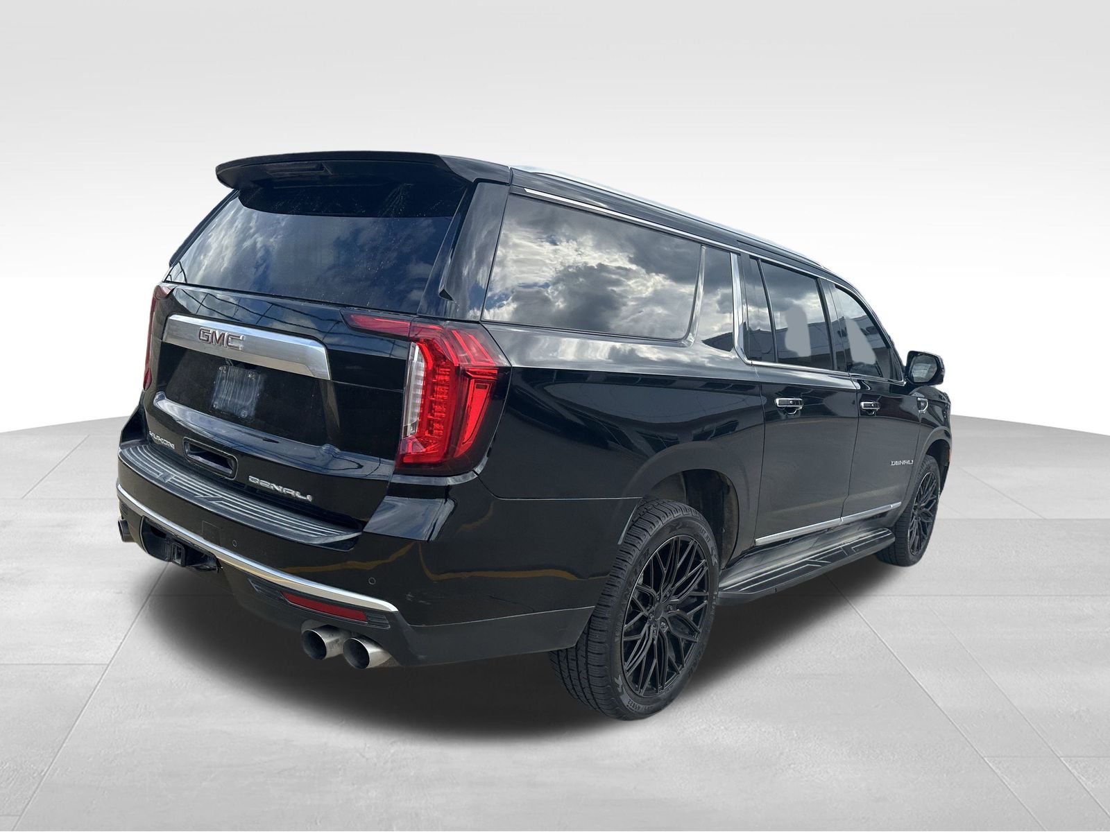 2021 Gmc Yukon XL Denali photo 4