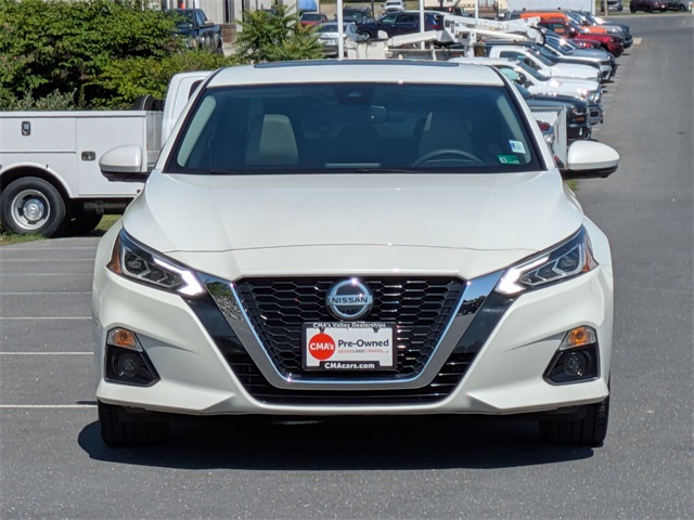 2022 Nissan Altima 2.5 Platinum photo 2