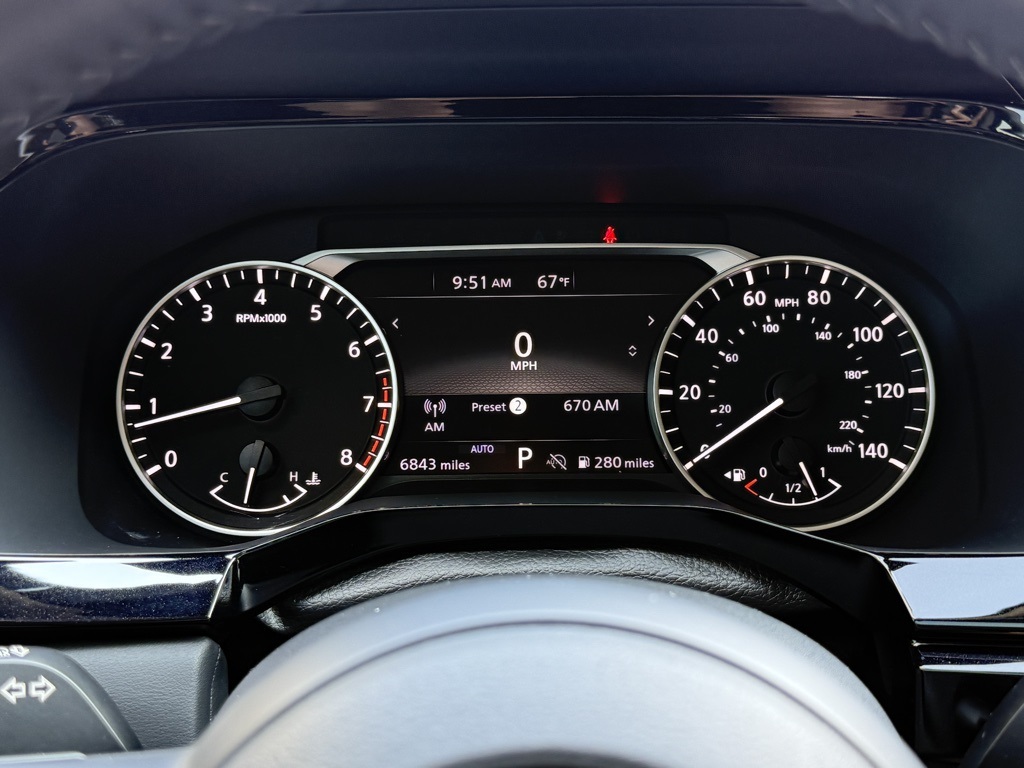 2025 Nissan Pathfinder SV photo 32