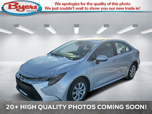 2026 Toyota Corolla LE's photo