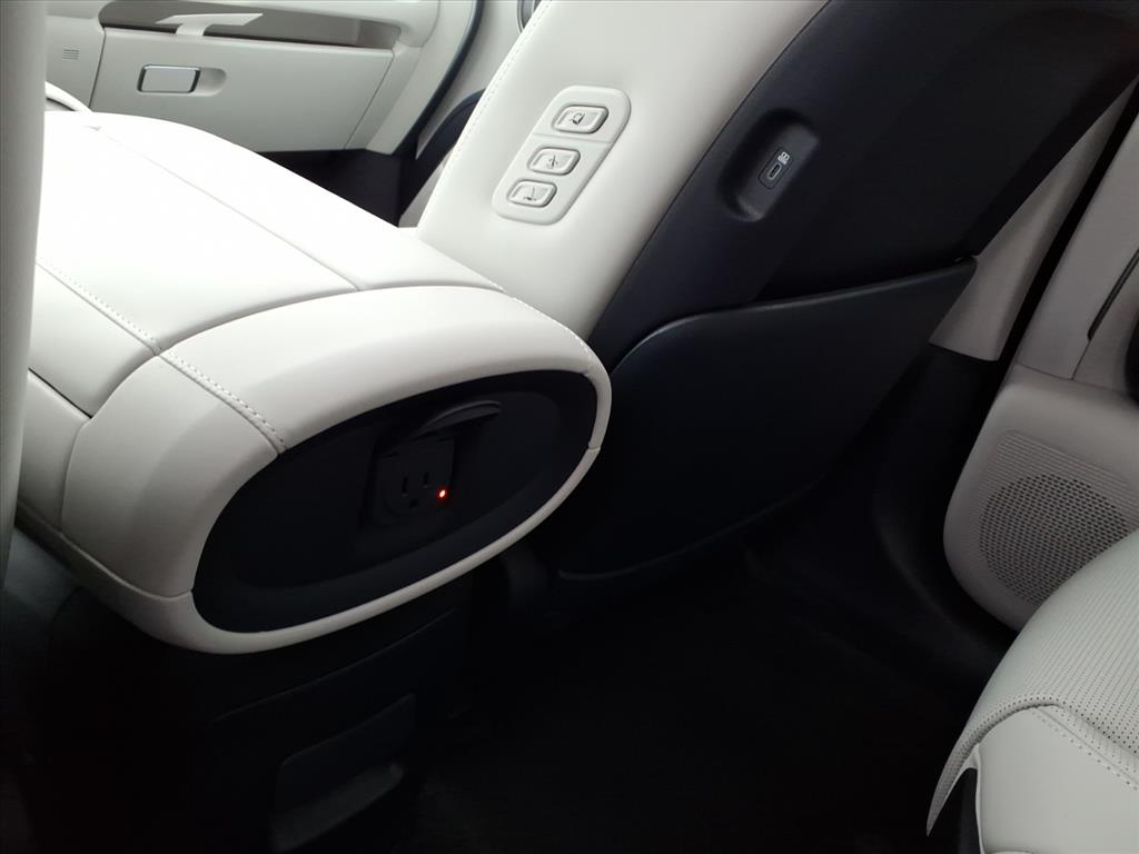 2026 Hyundai Palisade Calligraphy photo 3