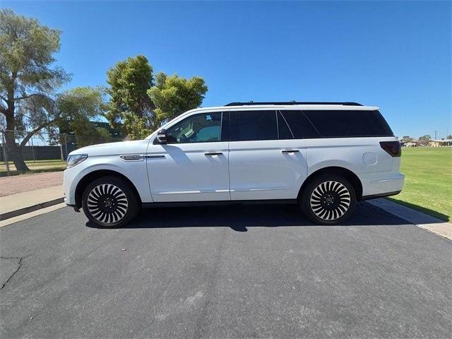 2019 Lincoln Navigator Black Label