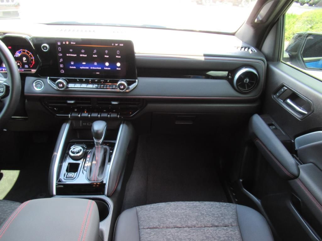 2024 Chevrolet Colorado Z71 photo 15