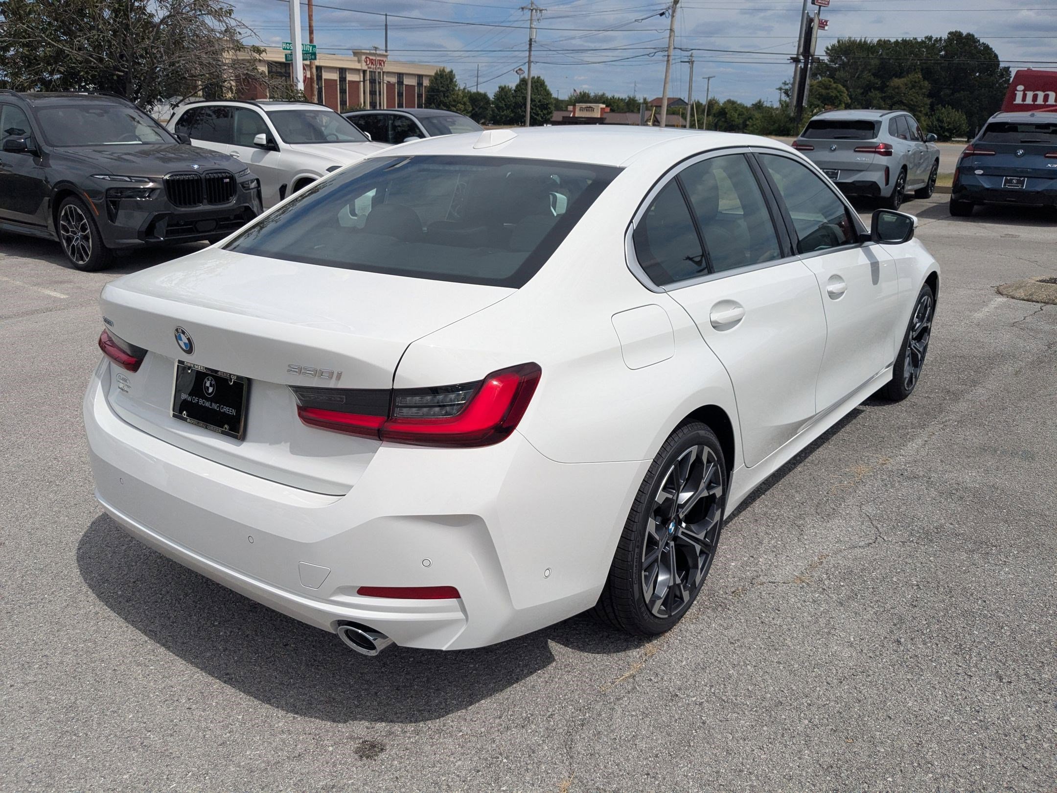 2025 Bmw 330i xDrive Sedan photo 5