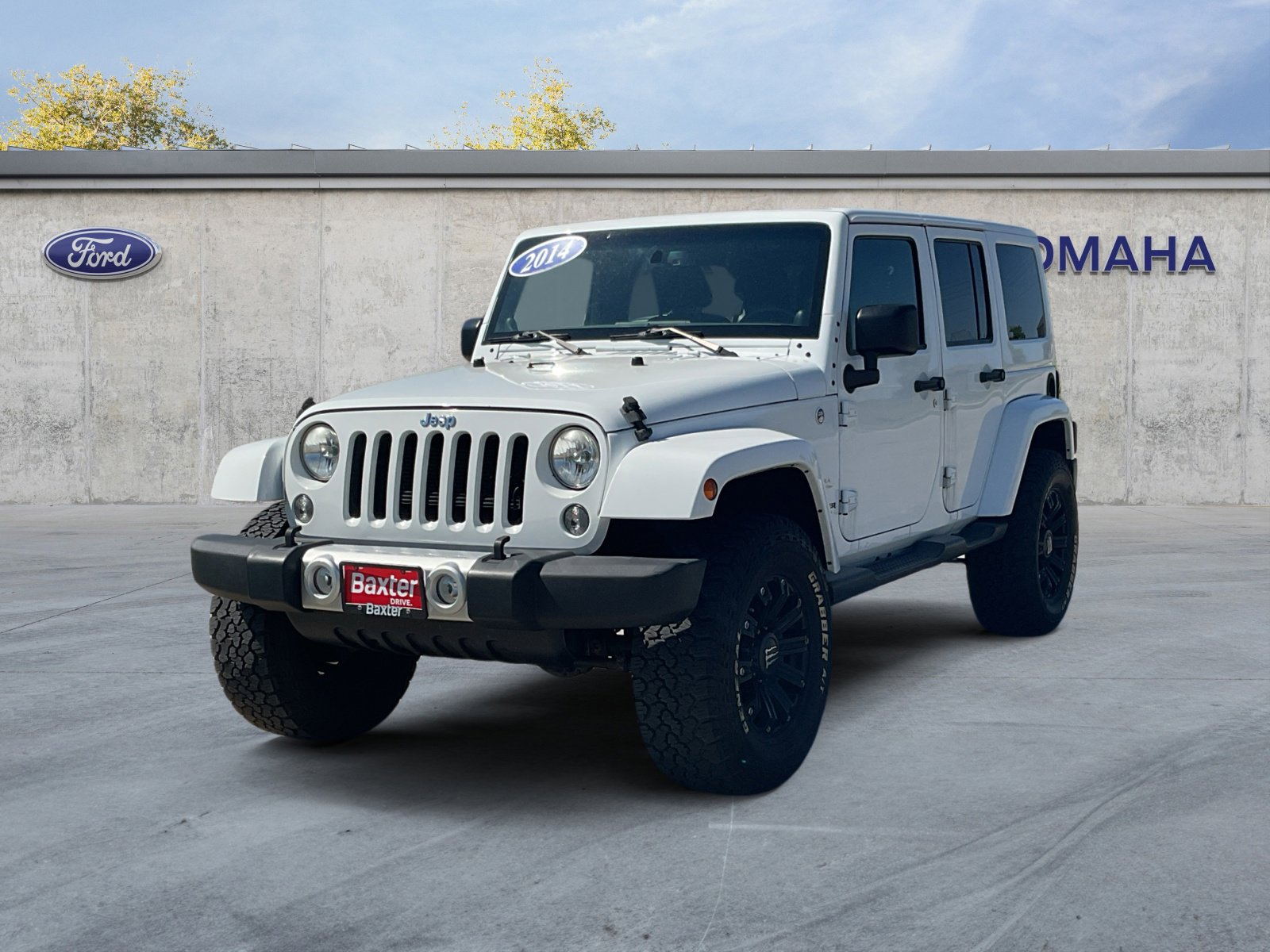 2014 Jeep Wrangler Unlimited Sahara photo 14