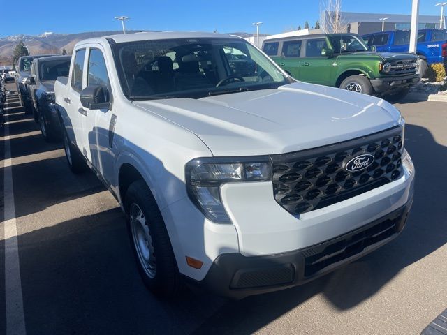 2026 Ford Maverick XL's photo