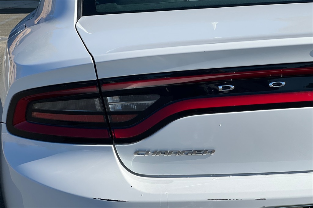 2023 Dodge Charger SXT photo 11