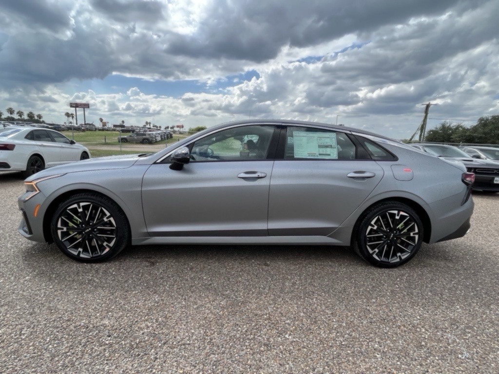 2026 Kia K5 GT photo 3