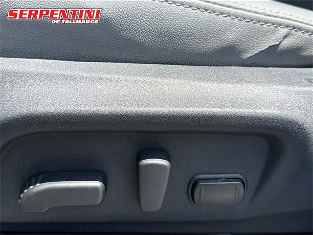 2019 Subaru Outback Limited photo 18