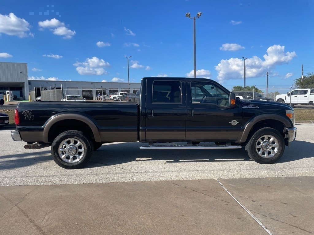 2015 Ford F-350 Lariat photo 2