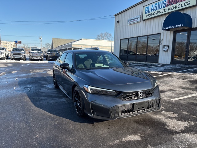 2025 Honda Civic Hatchback Sport's photo