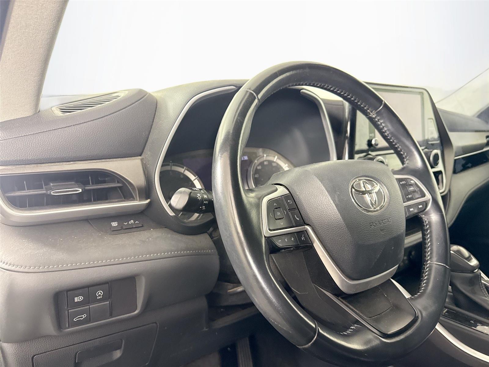 2023 Toyota Highlander Limited Platinum XLE XSE photo 11