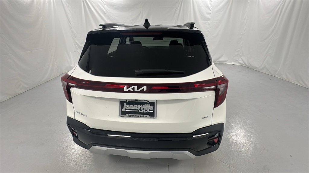 2026 Kia Seltos S photo 4