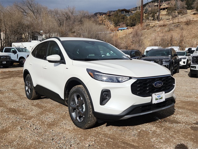 2026 Ford Escape ST-Line Select's photo