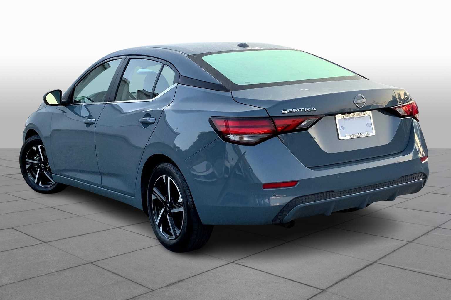 2024 Nissan Sentra SV photo 11