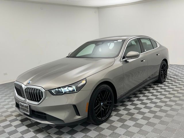 2024 Bmw 530i xDrive photo 2