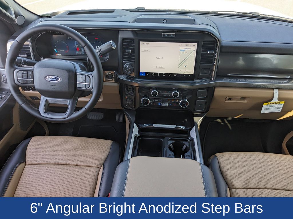 2025 Ford F-250 Lariat photo 17