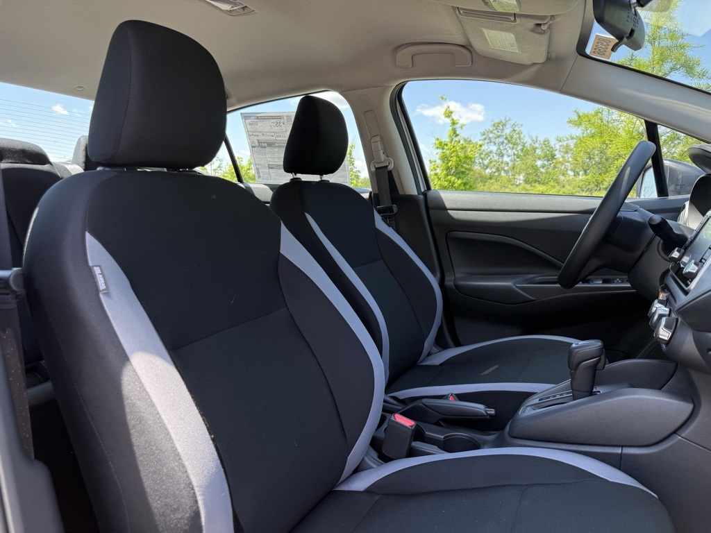 2025 Nissan Versa S photo 30