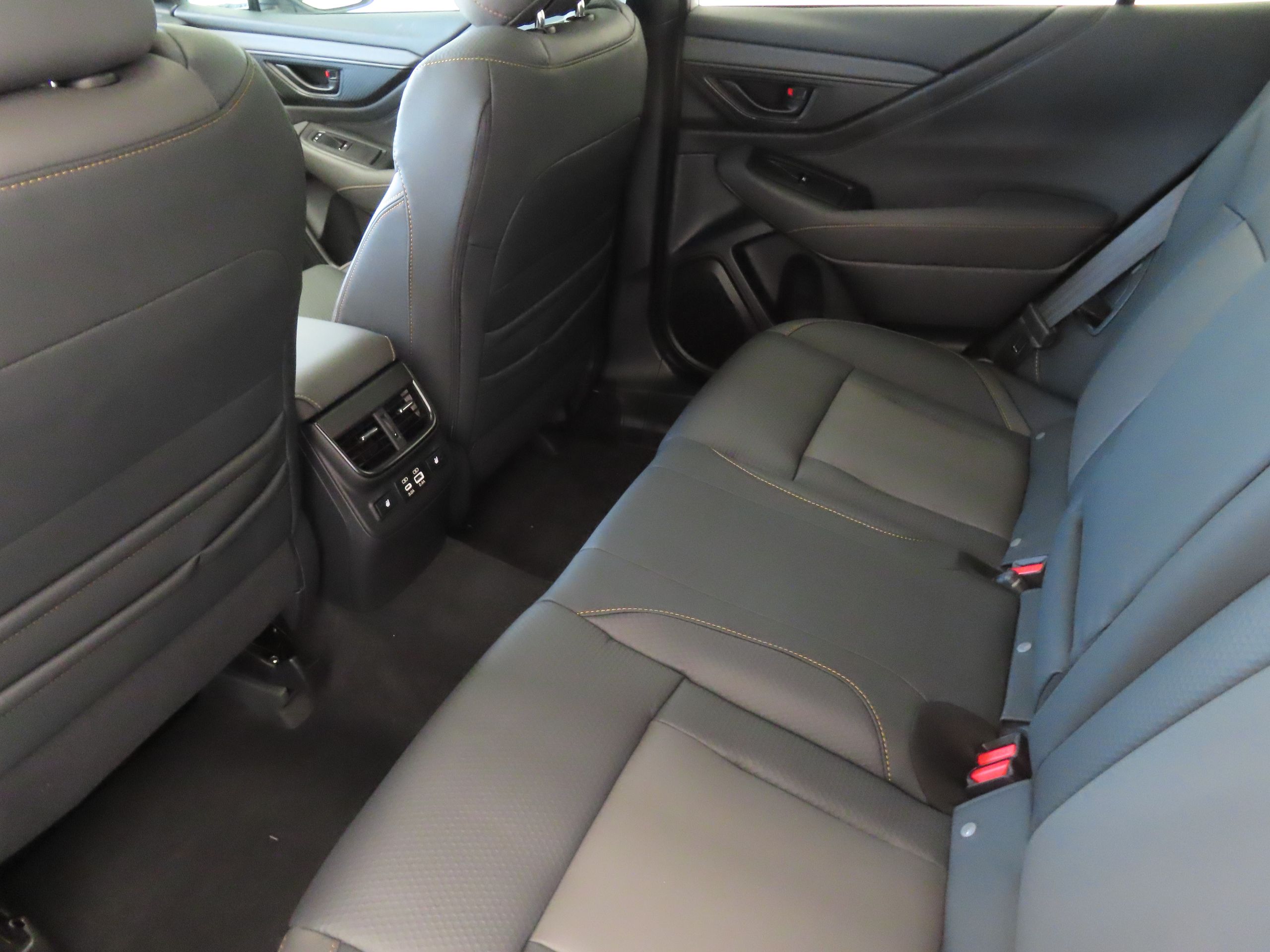 2025 Subaru Outback Wilderness photo 21