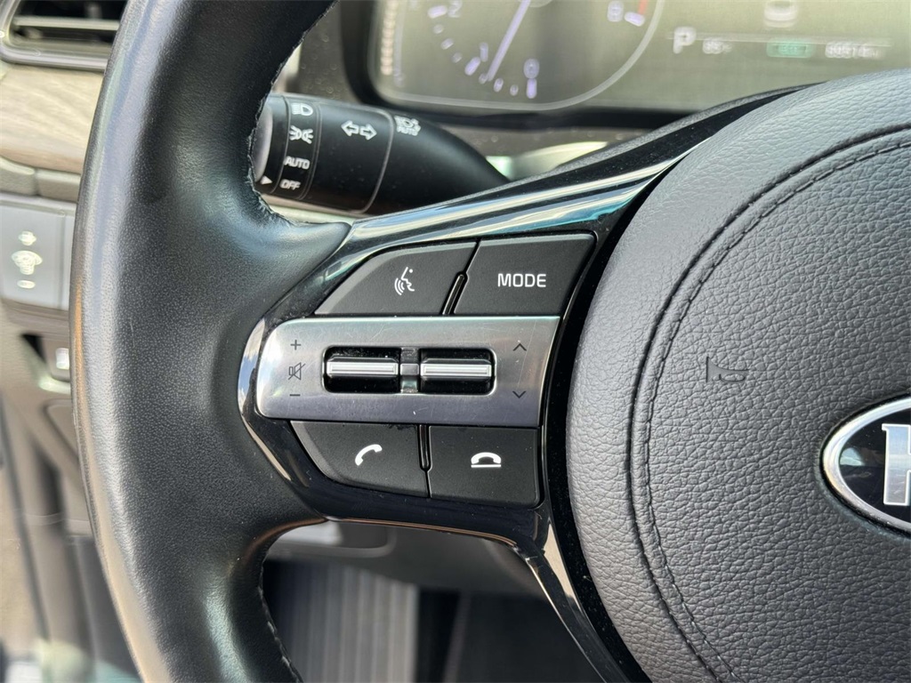 2020 Kia Cadenza Limited photo 18