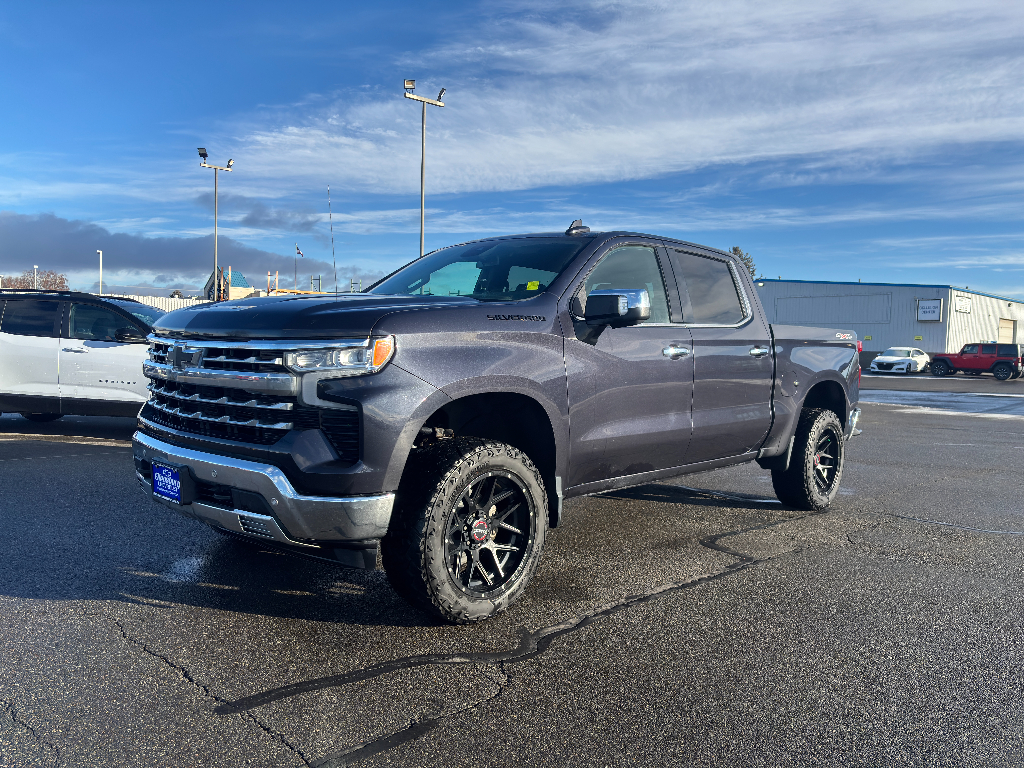 2022 Chevrolet Silverado 1500 LTZ's photo