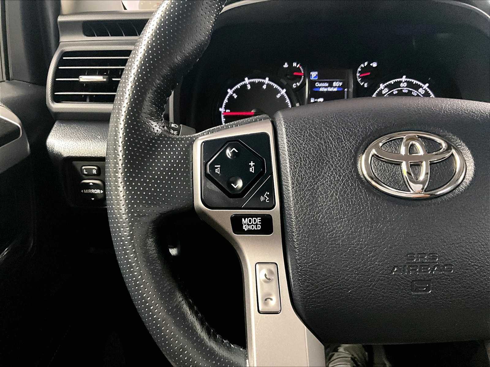 2024 Toyota 4Runner SR5 Premium photo 21