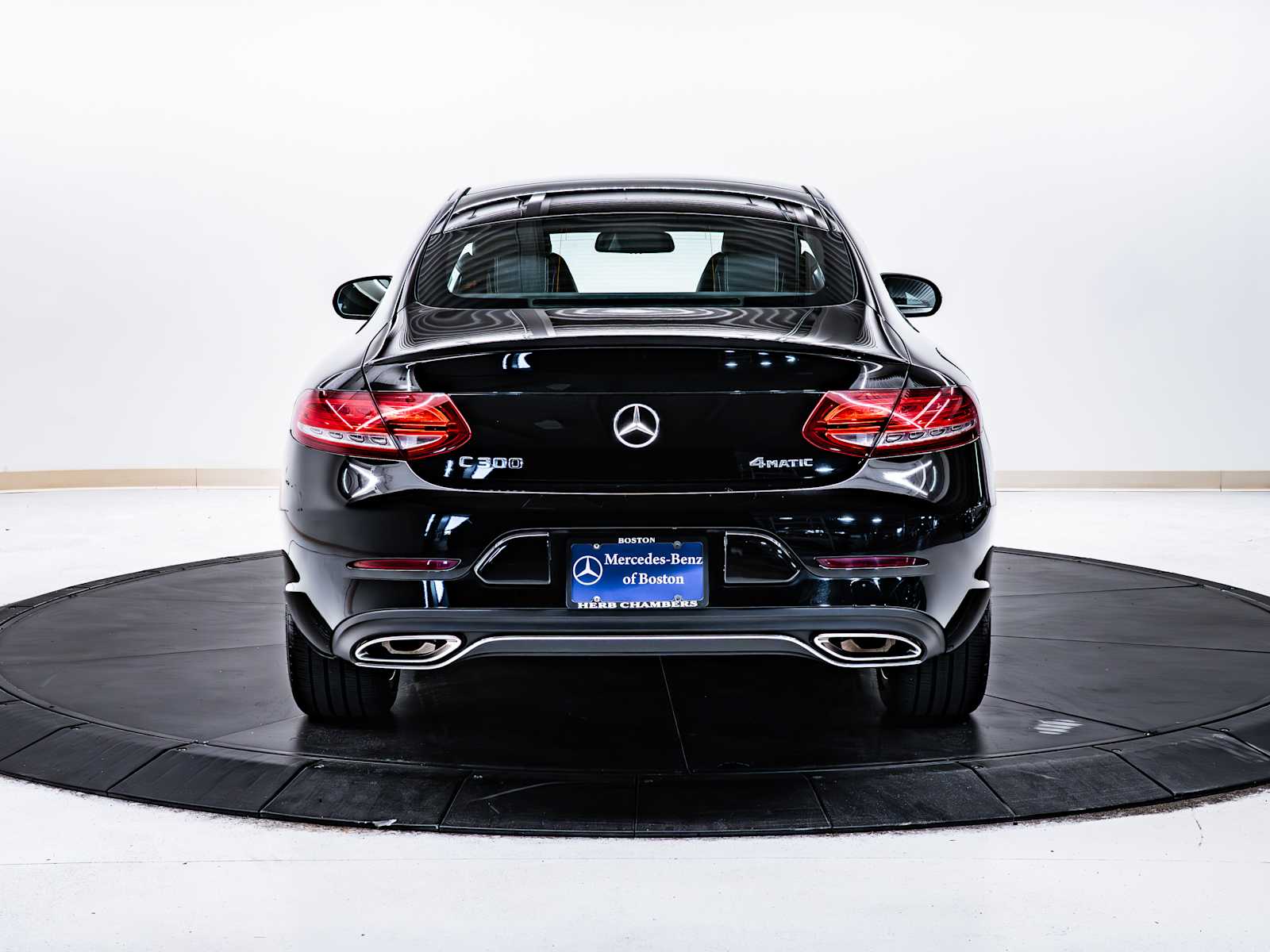 Image of Pre-Owned 2018 Mercedes-Benz C 300 4MATIC