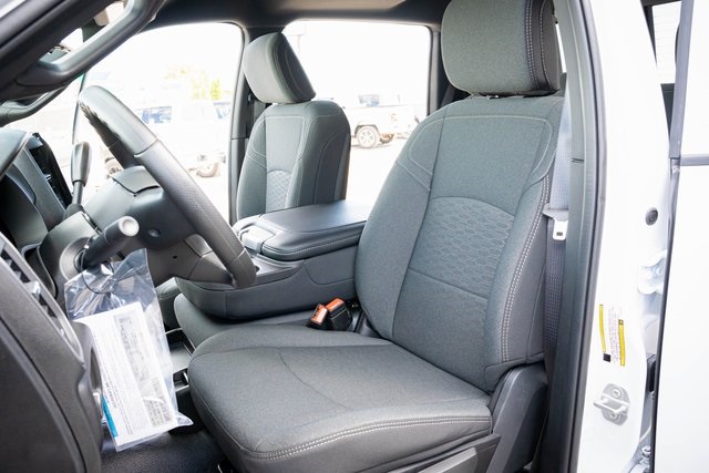 2025 Ram 3500 Tradesman photo 11