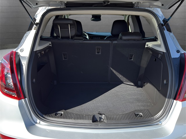 2022 Buick Encore Preferred photo 12
